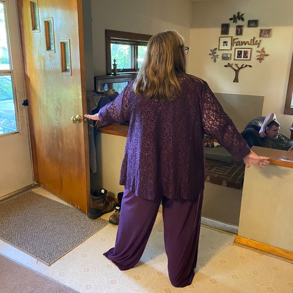 4XL Formal Pantsuit NWT in Plum - Picture 4 of 6